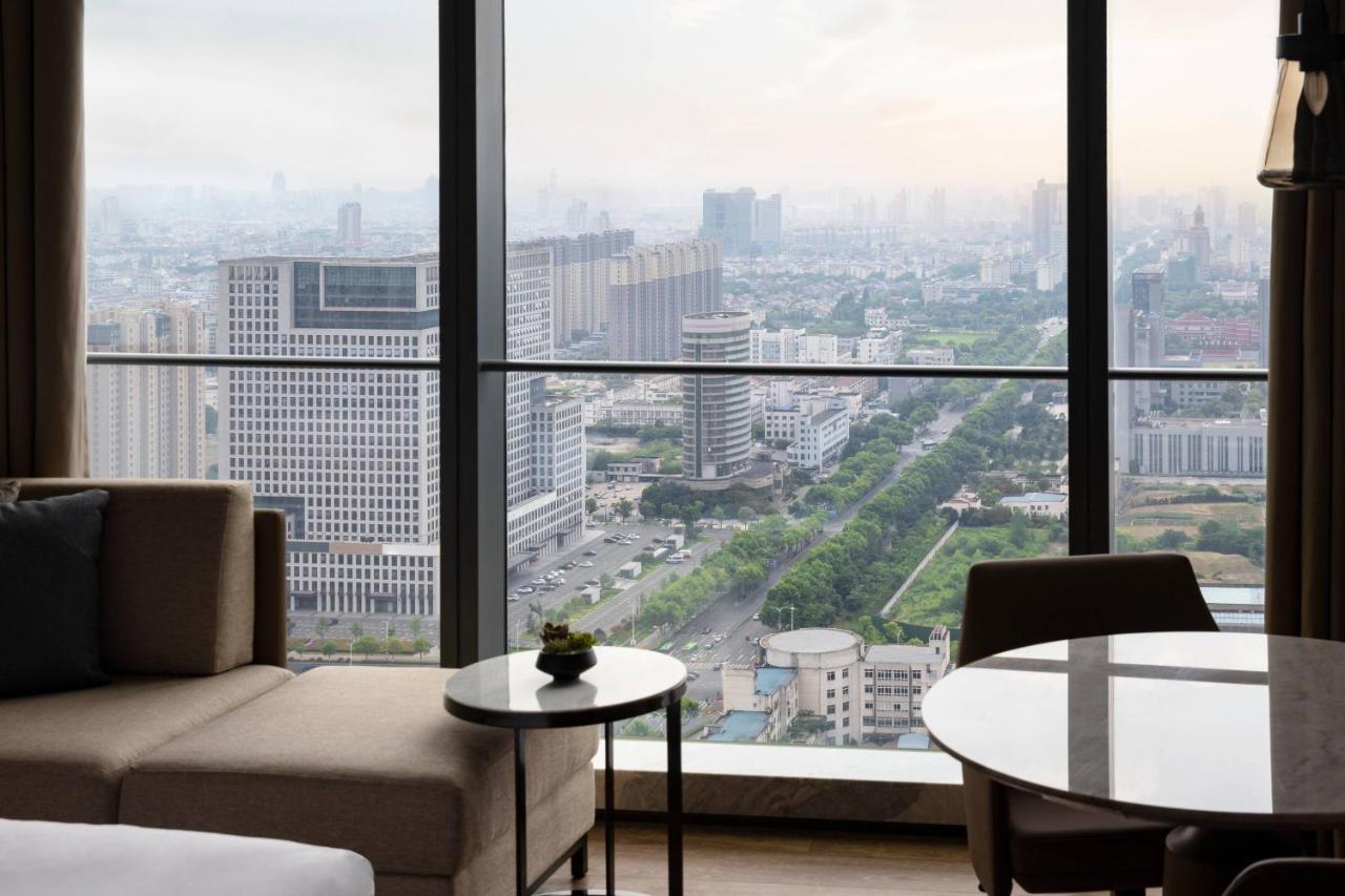 Zhangjiagang Marriott Hotel Exterior photo