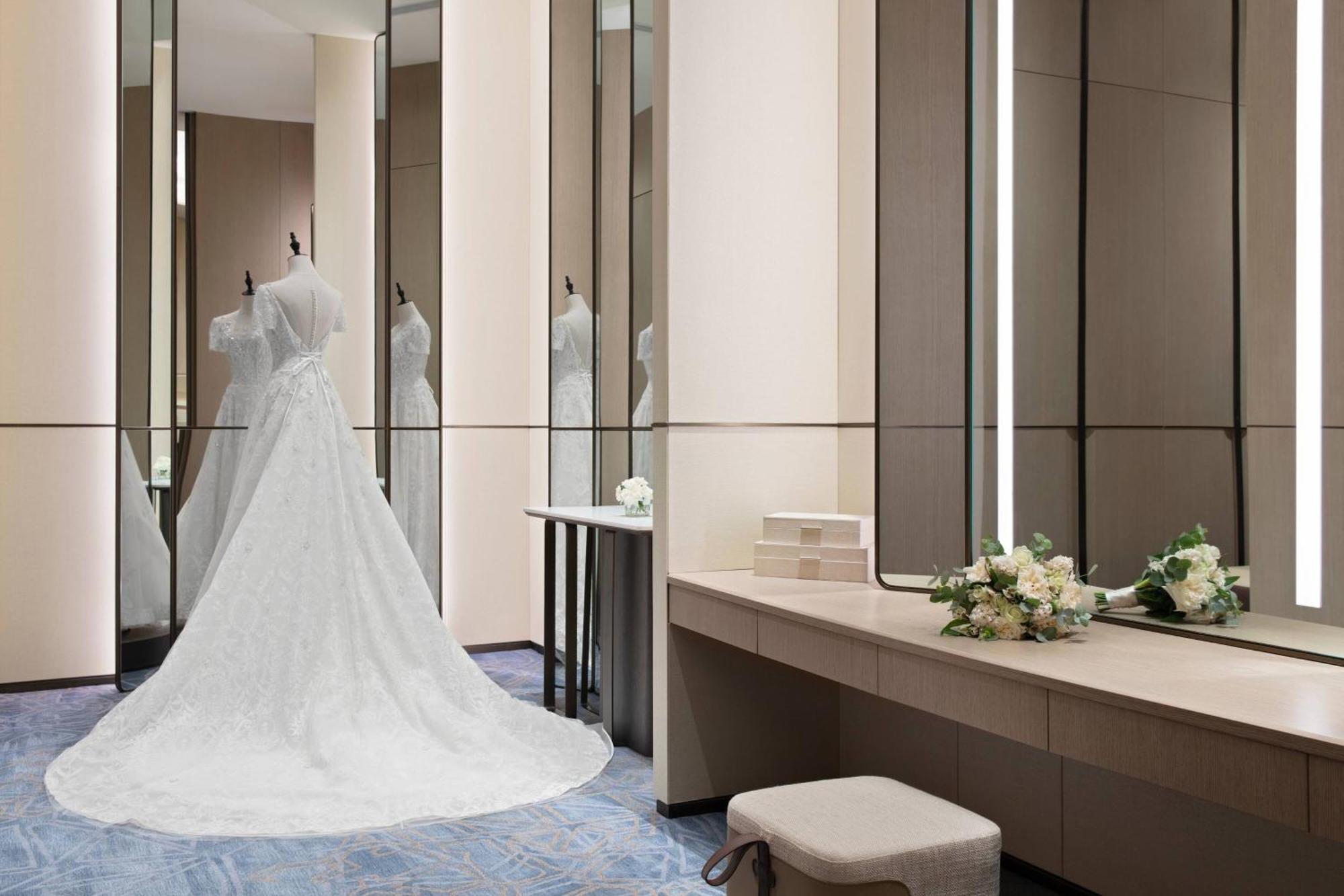 Zhangjiagang Marriott Hotel Exterior photo
