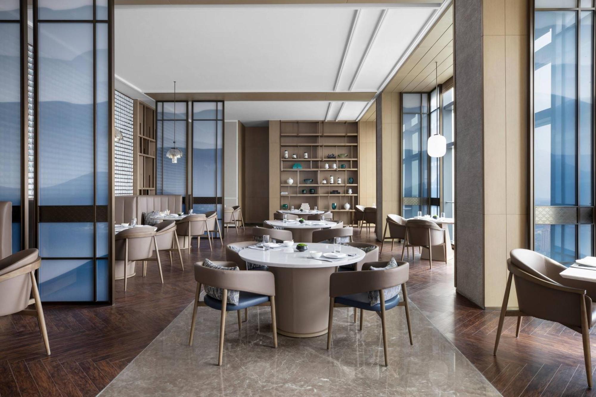 Zhangjiagang Marriott Hotel Exterior photo