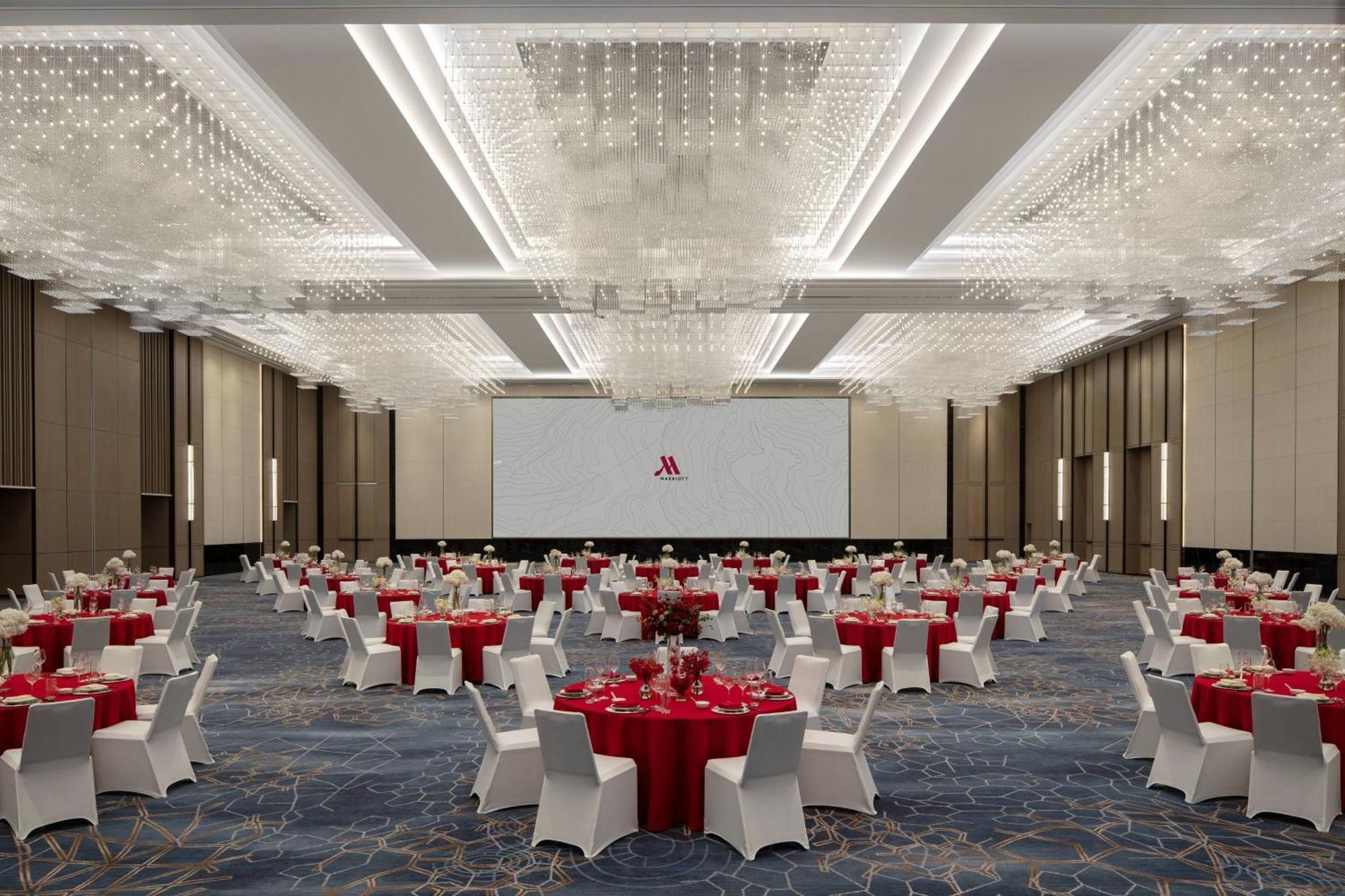 Zhangjiagang Marriott Hotel Exterior photo
