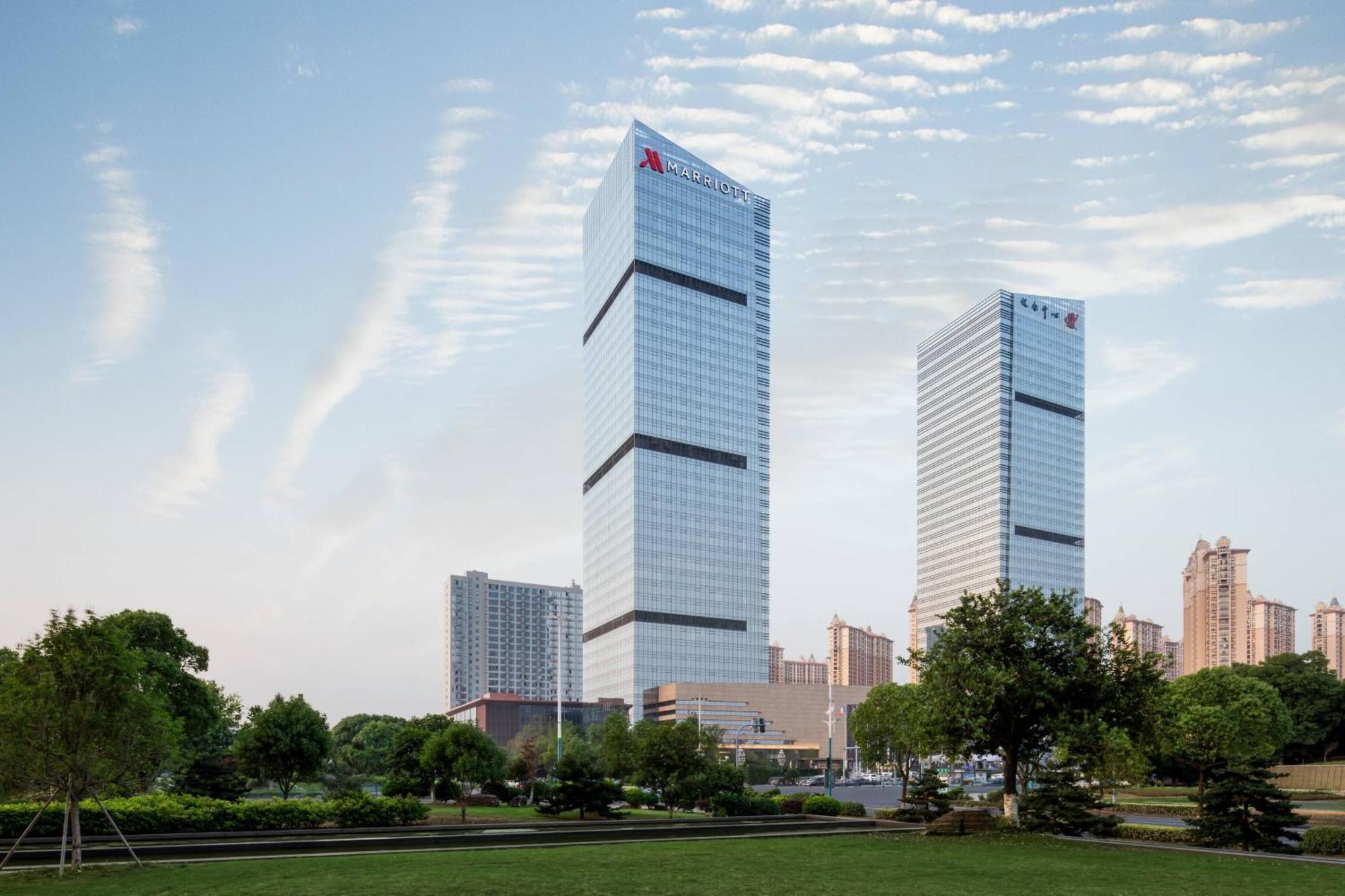 Zhangjiagang Marriott Hotel Exterior photo